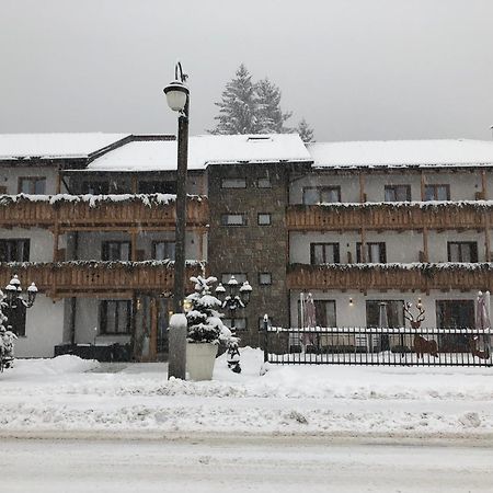 Olympic Regina Hotel Pinzolo Exterior photo